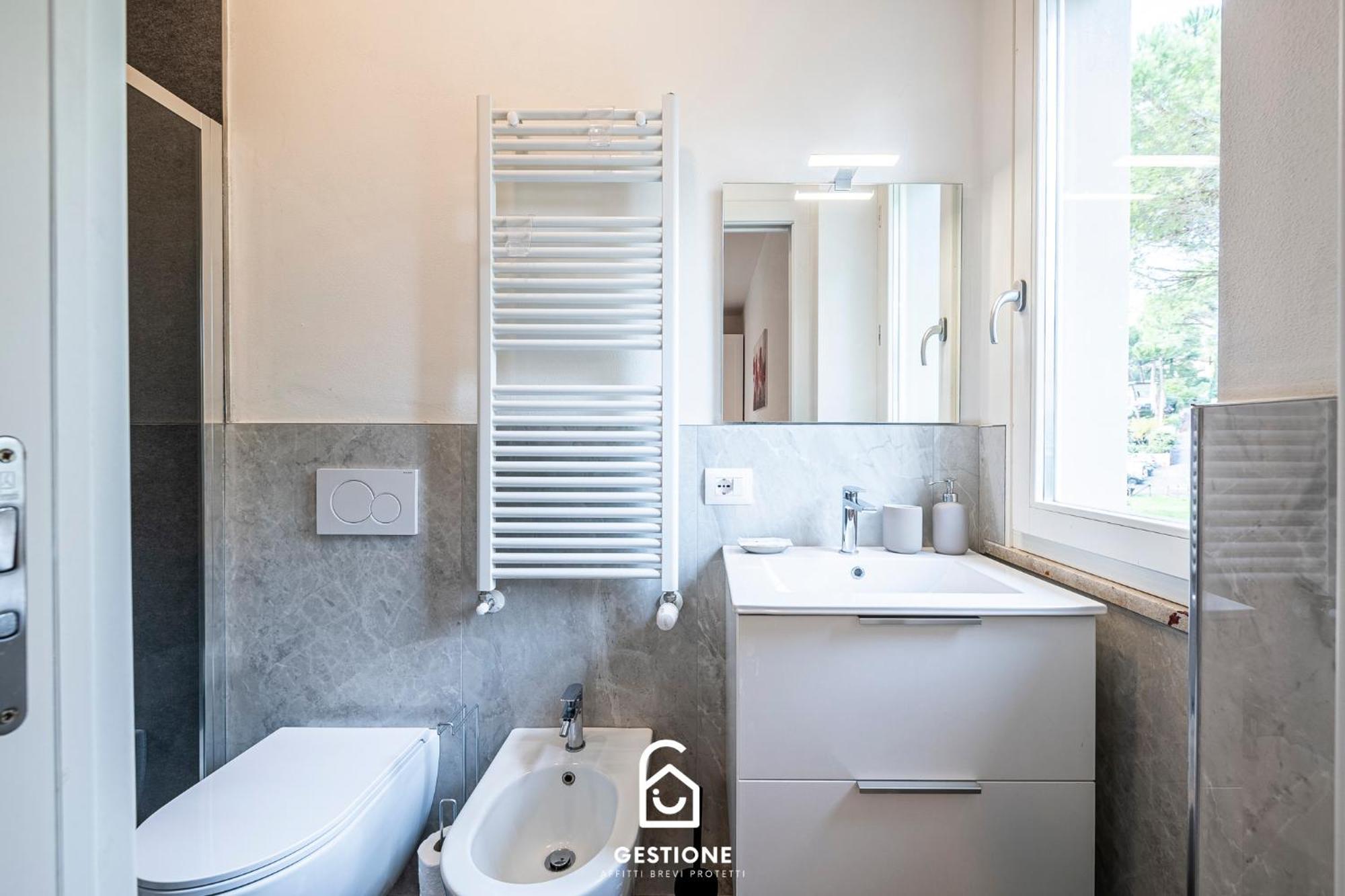 Luxury Con Doppia Terrazza E Posto Auto Apartamento